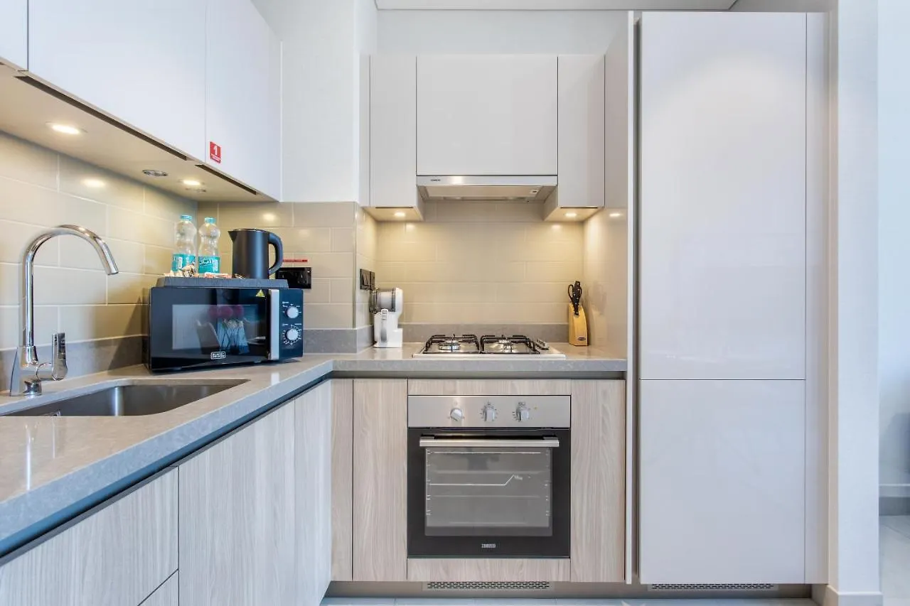Stay By Latinem Luxury 1Br Holiday Home W102 Near Burj Khalifa Dubai